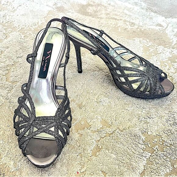 Nina Fonda Pewter Baby Glitter Strappy Stiletto Sandal Heels Size 7 - Picture 1 of 10